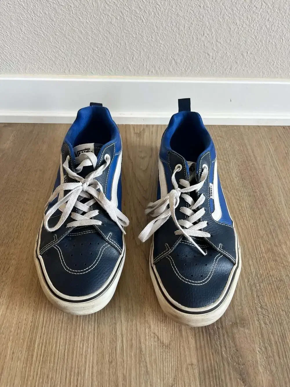 Vans, Filmore Men's Leather Skate Sneakers,Retro, Streetwear,Navy/Baby Blue,10.5